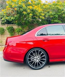 مرسيدس بنز E-Class